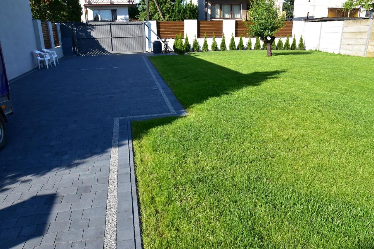 Pokoje Restauracja Lech Strzalkowo Luaran gambar